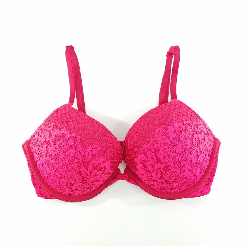 ⬇ CLEARANCE Victorias Secret Very Sexy Push Up Bra